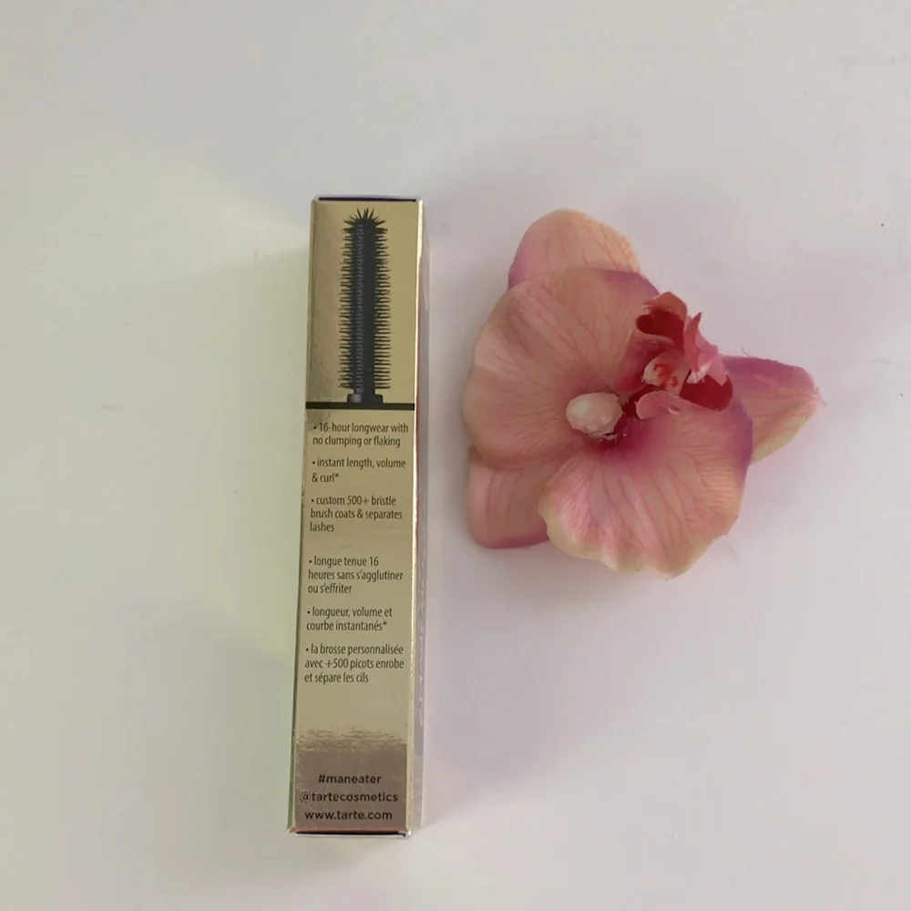 NIB 🌸MANEATER TARTE Voluptuous Mascara mini Black color 4.5 mL